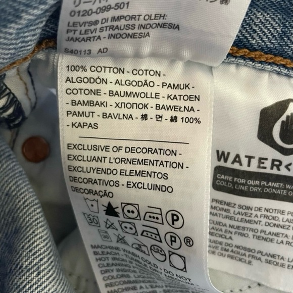 Levi’s Premium Wedgie Cotton Button Fly High Rise Distressed Jeans - Picture 11 of 12